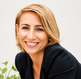 Eva D. Castro